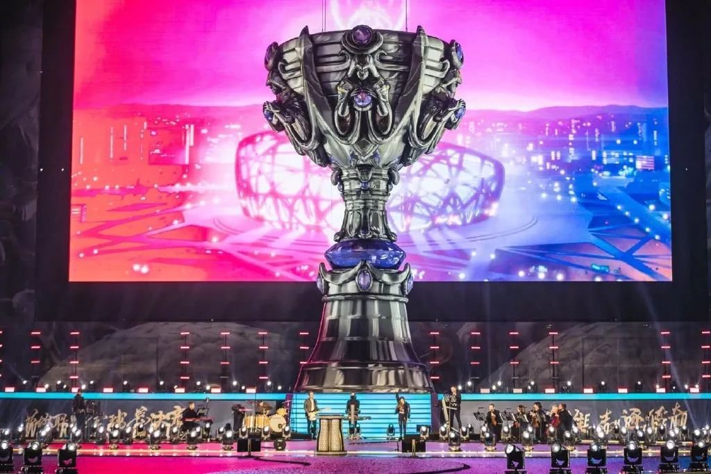 【方案】LPL赛事预测：UP V5卧龙凤雏，EDG强势归来